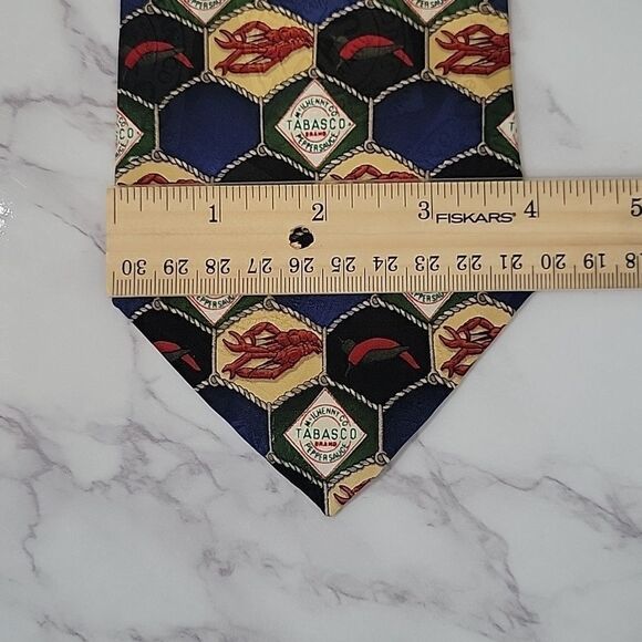 Vintage 90s  Tabasco Men's Necktie Crawfish and peppers Silk tie - Picture 4 of 7